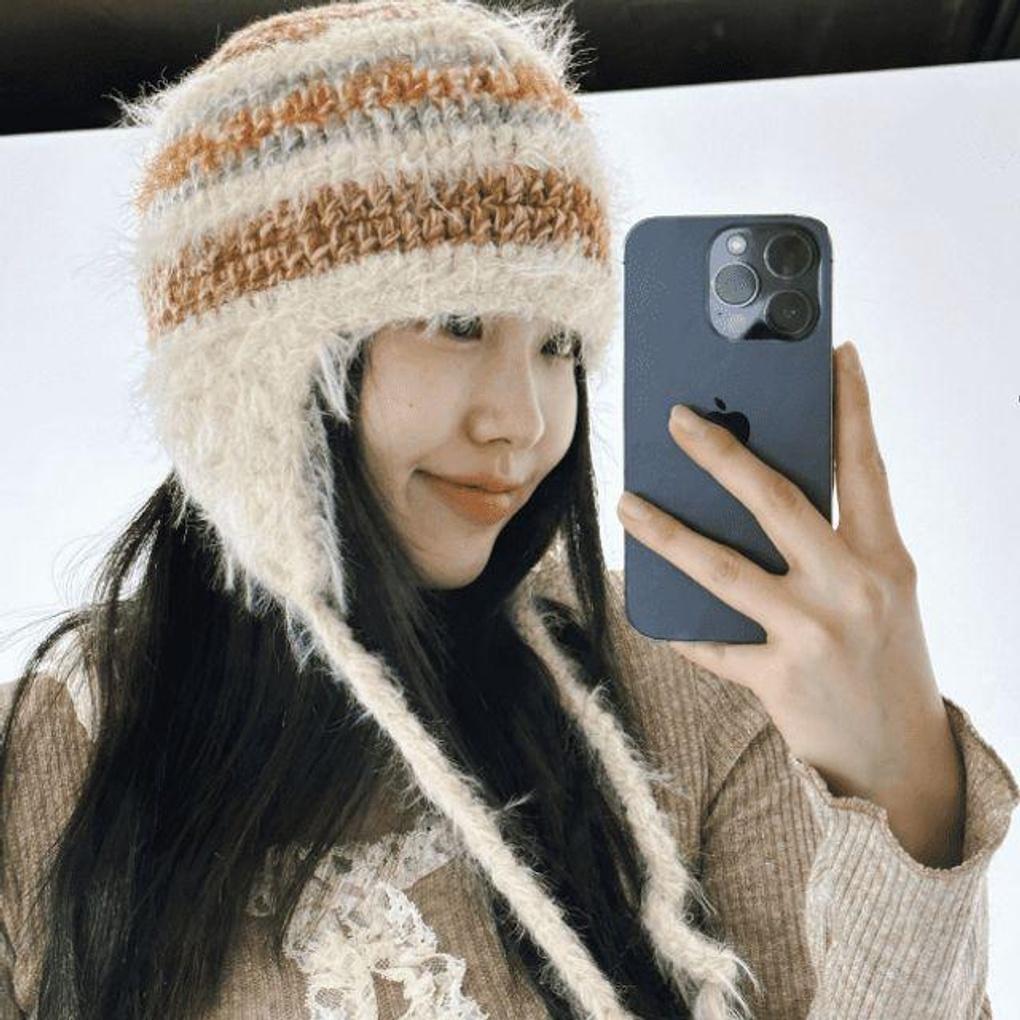 

Зимняя винтажная мохеровая шапка-ушанка из каштановой шерсти cream