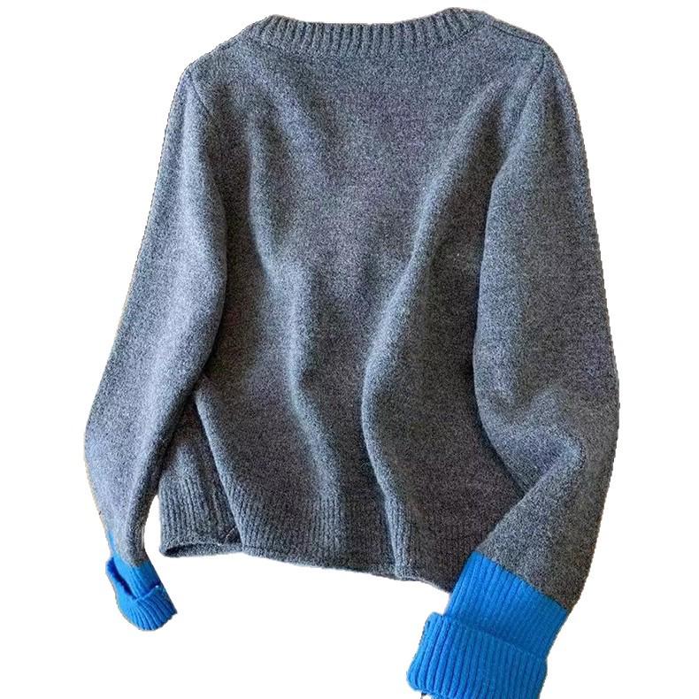 Japanese Heart Embroidery Knit Cardigan for Women - Chic Colorblock Style, Slim Fit, Ideal for Spring and Autumn.