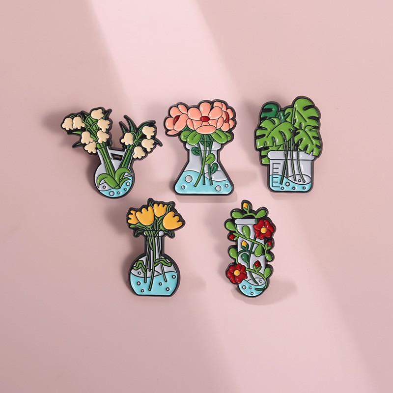 Creative And Eye-catching Green Plant Brooch Metal Enamel Pin Perfect For Bags And Clothing