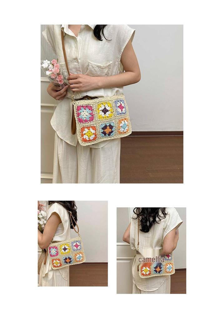 Frühlings-Häkelblumen-Patchwork-Stroh-Quadrattasche - Damen Retro Gewebte Crossbody- und Umhängetasche