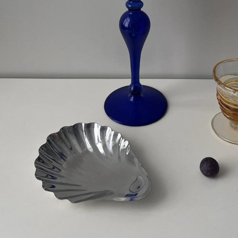 Shell Shaped Stainless Steel Serving Dish Heat Resistant Non-slip Cheese Dessert Plate for Home Kitchen Restaurant Use