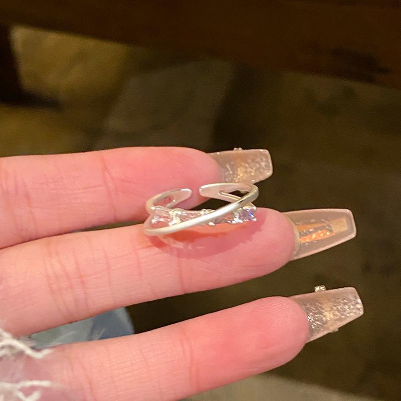 

Женское кольцо на мизинец с розовым цирконом в форме сердца - Элегантное кольцо в стиле легкой роскоши с нишевым дизайном для указательного пальца.