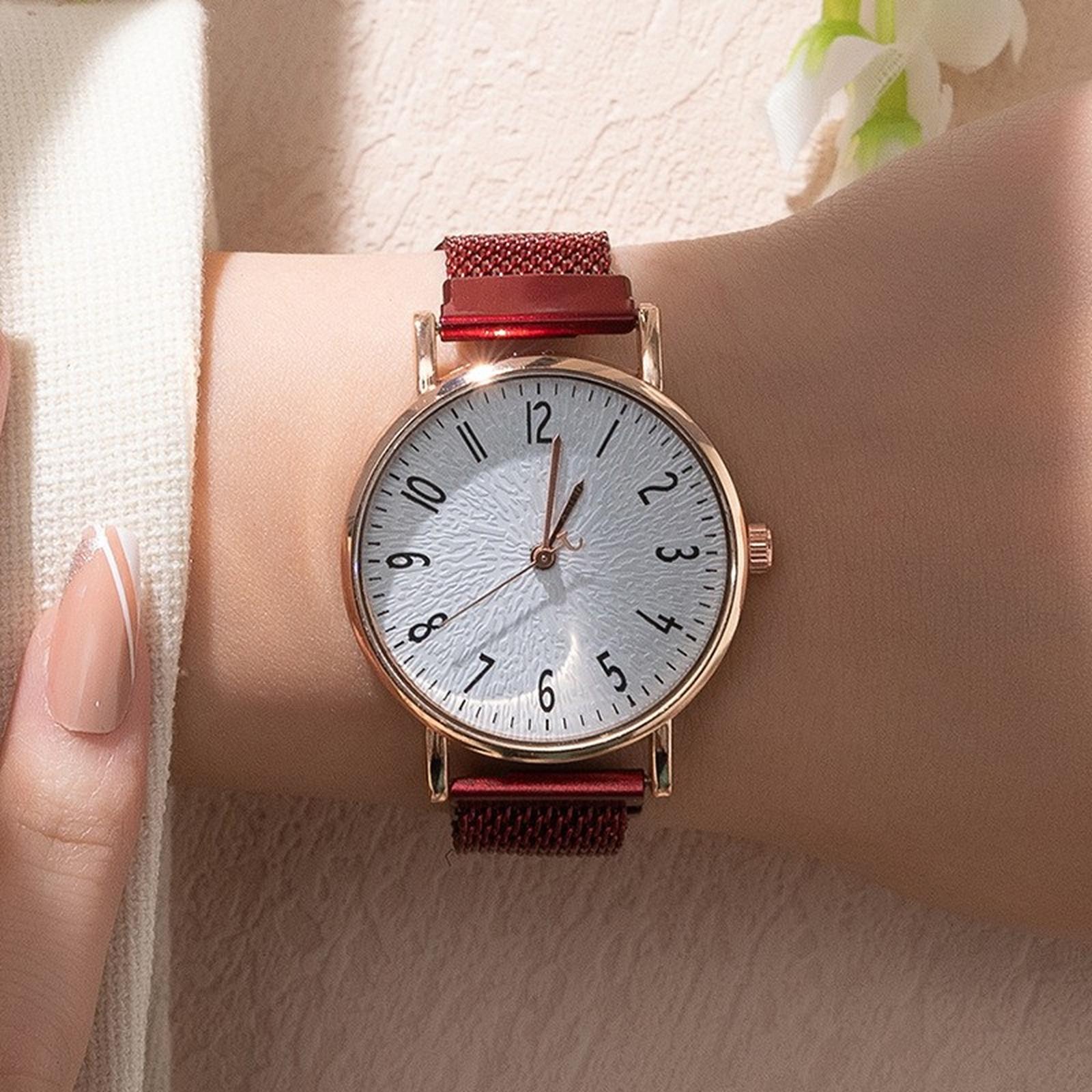 

Женские Модные Винтажные Часы One Size красный