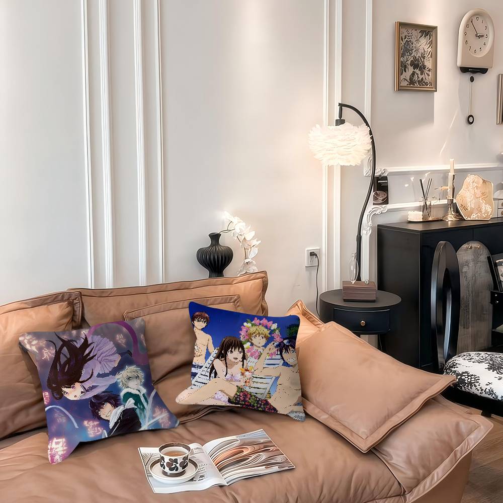 N-Noragami Anime Kissenbezüge Cartoon Sofa Dekorative Zuhause Doppelseitiger Druck Kurzer Plüsch Niedlicher Kissenbezug