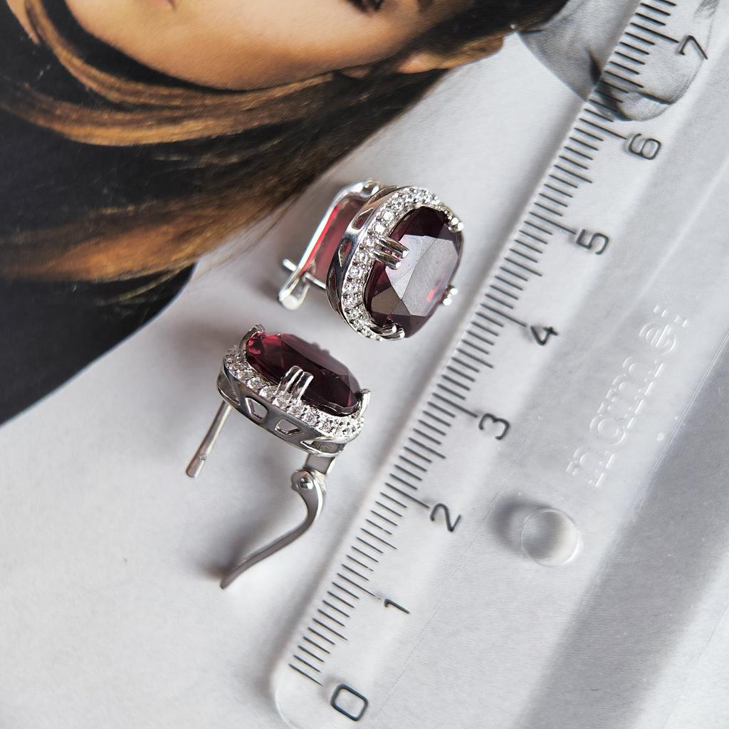 Серебряные серьги с искусственным гранатом nano 9.39ct (60002401)