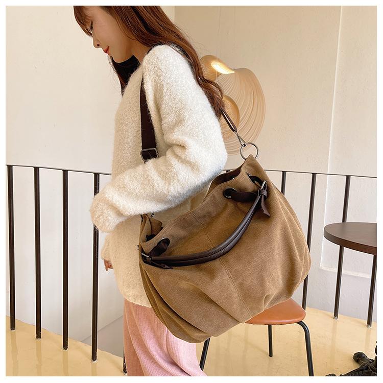 Messenger Bag Canvas Bag Tote Men's and Women's Handbags Commuter Portable Shoulder Large Capacity Multifunctional Casual Retro Bag
