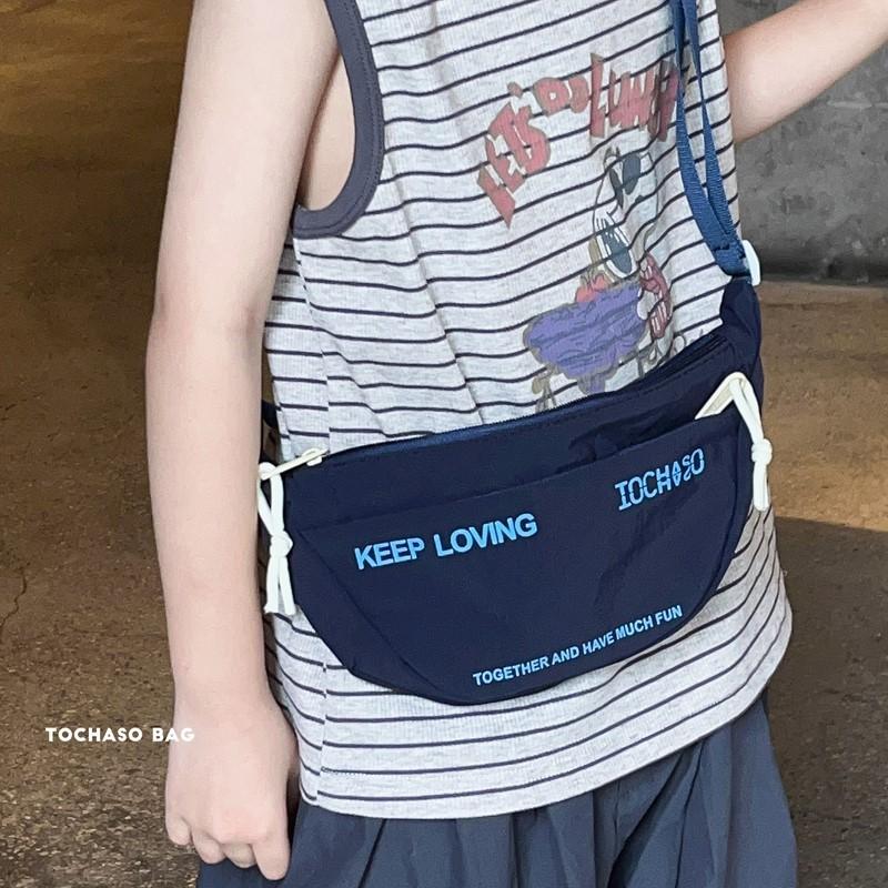 Blocked Color Simple Letter Printed Dumpling Shaped Children Bag Shoulder