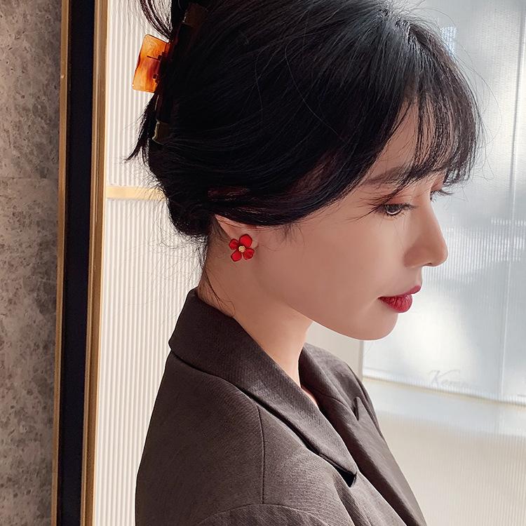 Red Petals Temperament Cute Small Flower Stud Earrings Female