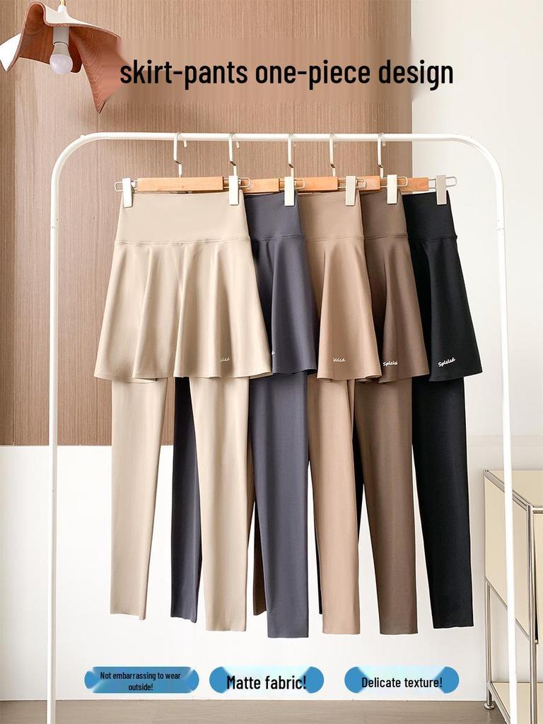 Versatile Women's Slimming Plus Size Yoga Leggings with Skirt Overlay - Nine-Point Summer Pants