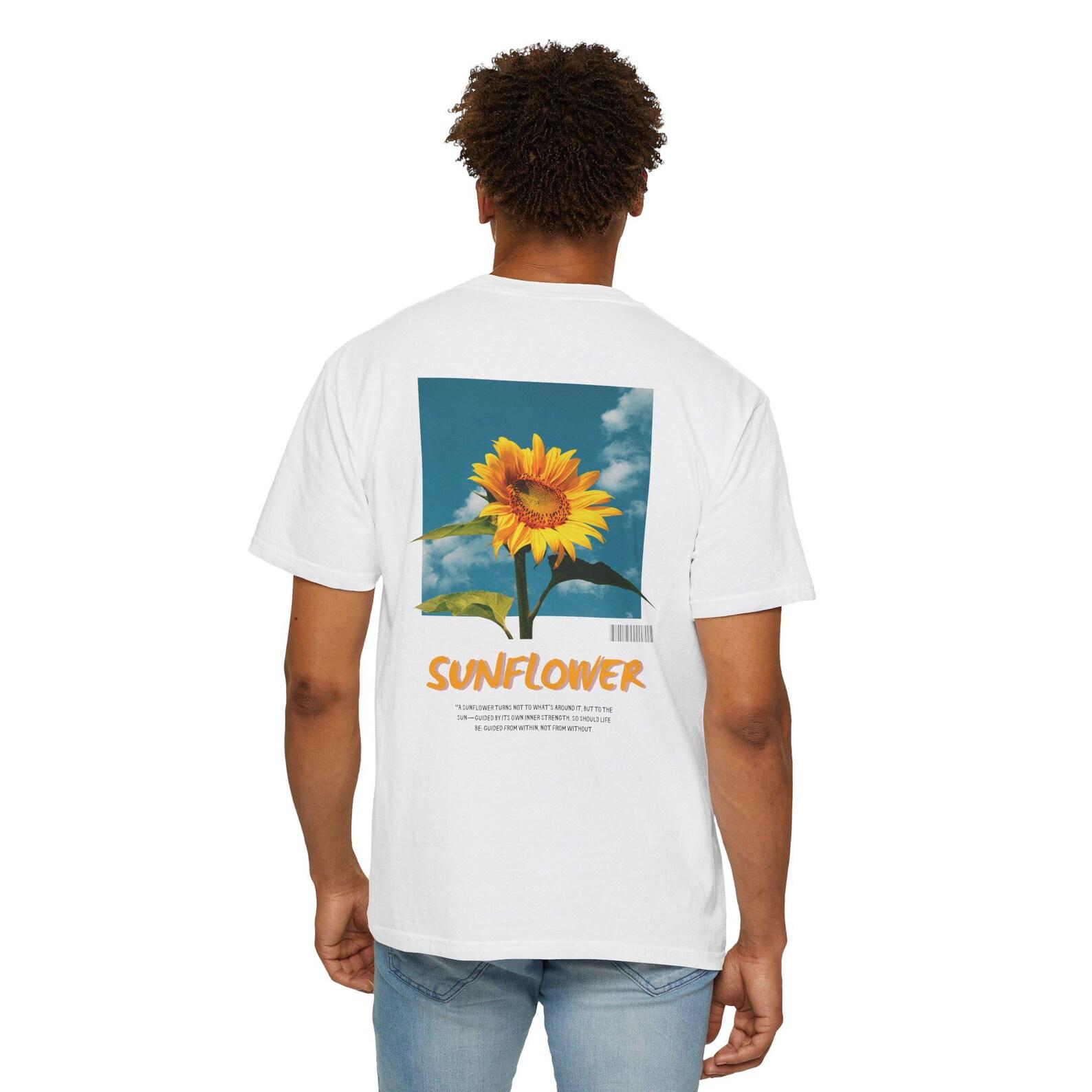 Sunflower Graphic Tee, Retro Aesthetic Nature Shirt with Motivational Quote, Colorful Floral Design, Summer Casual T-Shirt 3XL