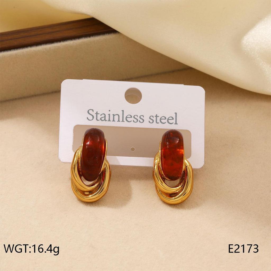 European & American Retro Stainless Steel Curved Stud Earrings - Versatile, High-End Temperament Ear Ornaments for Women