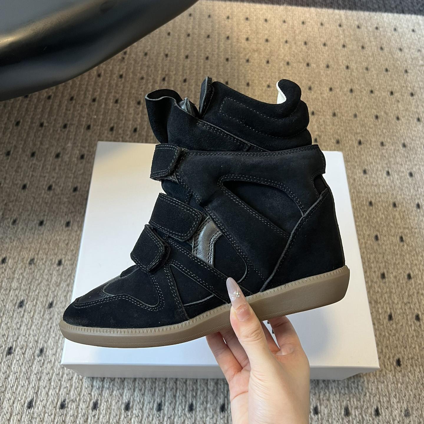 

Новые женские кроссовки на танкетке с высоким верхом, замшевые, на липучке, повседневные, модные, на массивной подошве, удобные ботильоны до щиколотки 35-40 35