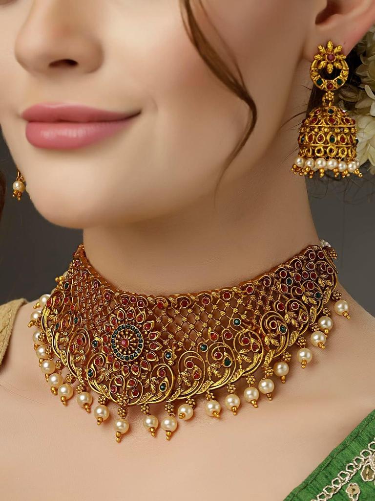 Nejnovější Stylový Elegantní Perlový Choker Tradiční Šperkový Set pro Ženy | Chrámový Náhrdelníkový Set | Slavnostní Svatba Párty Náušnice