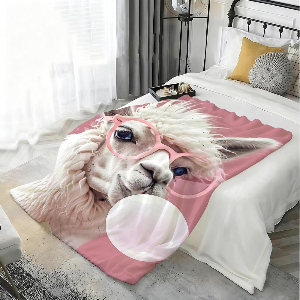 Animal A-Alpaca Throw Lightweight 240g Flannel Blanket Soft Skin-friendly for Summer Cooling 75cmx90cm