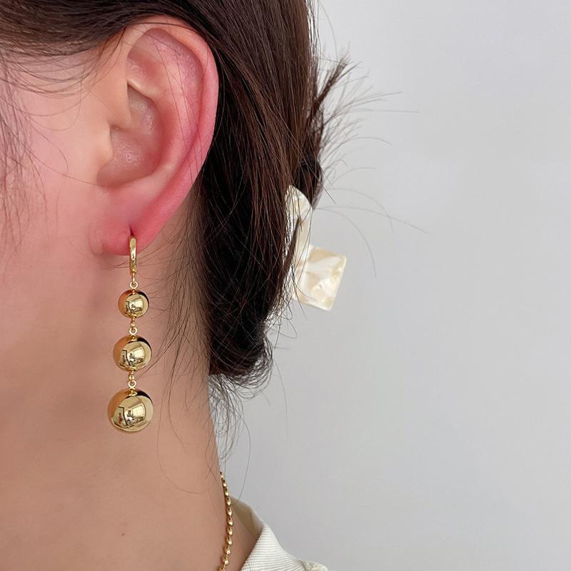 Orecchini Pendenti con Nappa e Perline Rotonde Punk Metal per Donna Moda Colore Oro Lucido Palla Liscia Orecchini Accessori Gioielli
