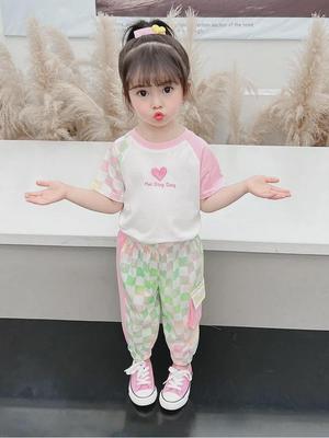 2025 Nuevo Traje Deportivo de Verano de Dos Piezas de Manga Corta para Bebé Niña – Estilo Celebridad de Internet
