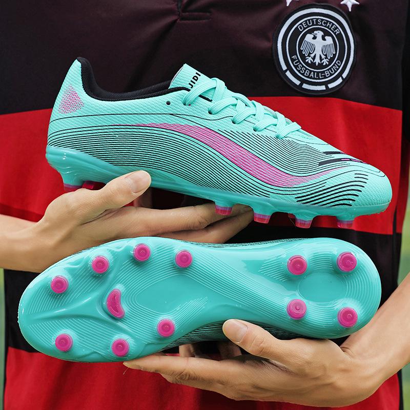 World Cup Low-Top Soccer Shoes for Men, Women & Youth – Studded Training & Competition Sports Footwear