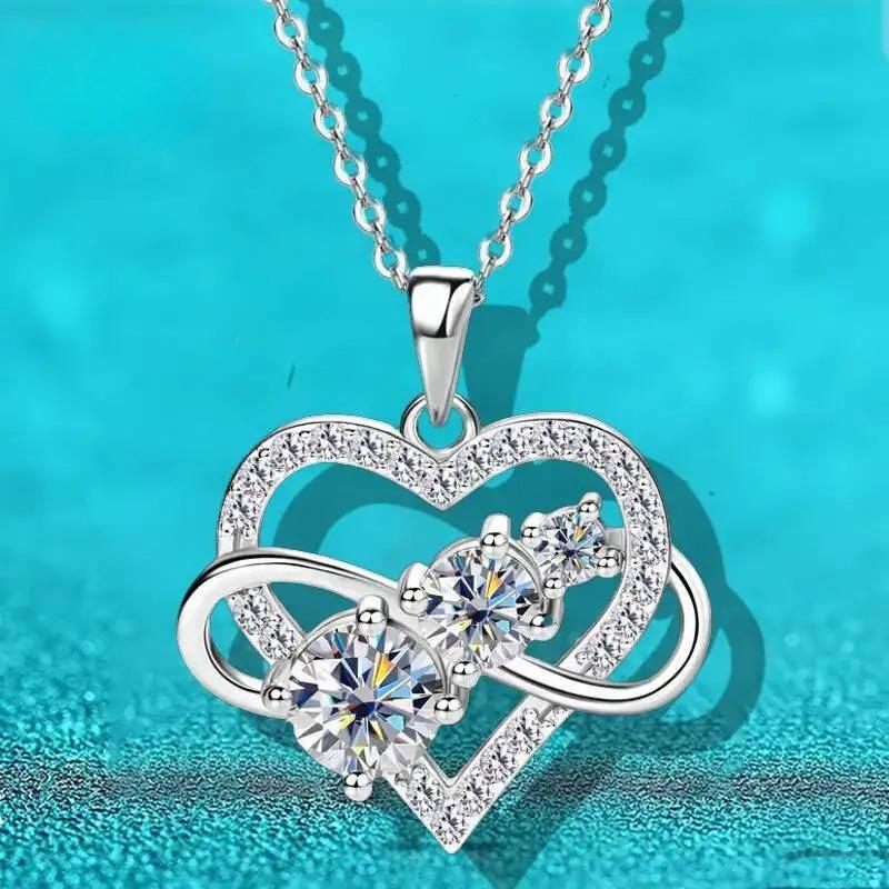 

Sterling Silver Moissanite Multicolor Necklace For Women Heart Pendant Necklace Fine Jewelry Christmas Gift