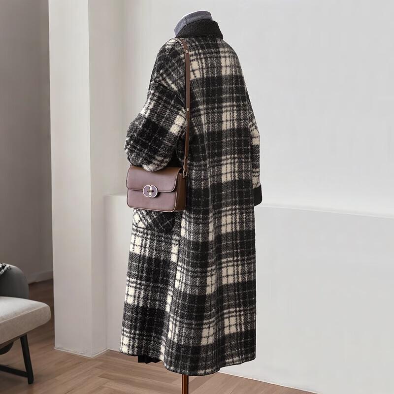 Women's Contrast Plaid Loose Fit Wool Coat