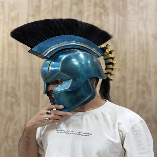 Elmo di Agamennone Ispirato al Film Odyssey – Armatura da Guerriero Greco in Acciaio Blu Fatta a Mano, Cosplay e Esposizione