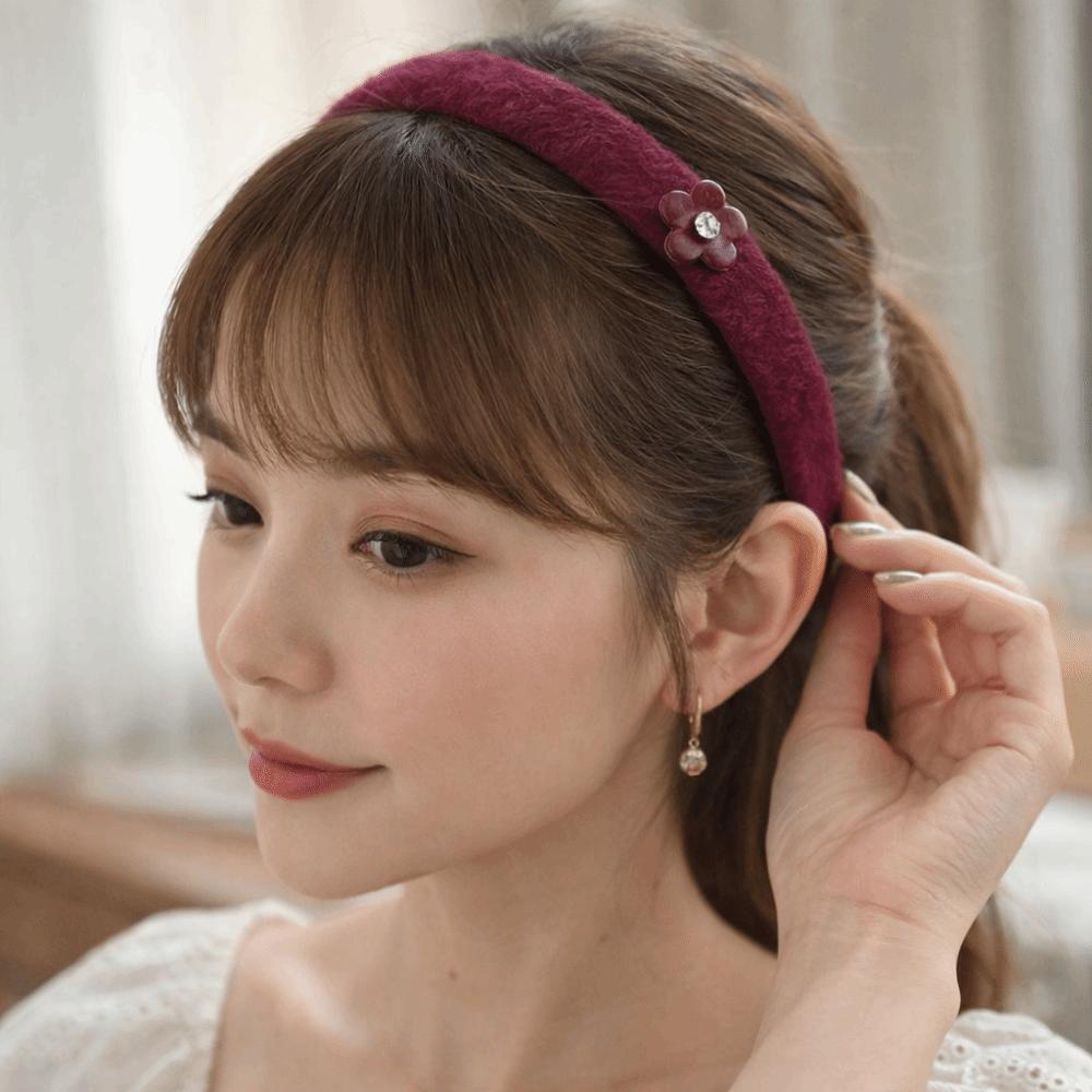 Korean Style Retro Headband Exquisite Vintage Flower Knitted Hair Band Non-Slip Headwear Thin Edge Hairband Wash Face