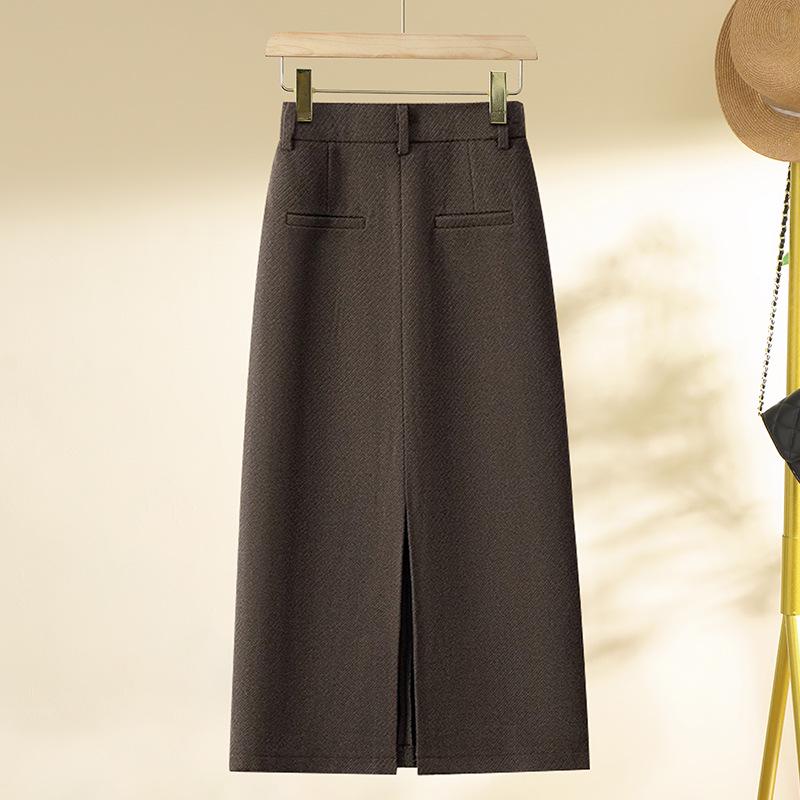 2024 New Women's Khaki Wool A-Line Midi Skirt with High Waist, Loose Fit, Slimming Slit, Perfect for Autumn/Winter.