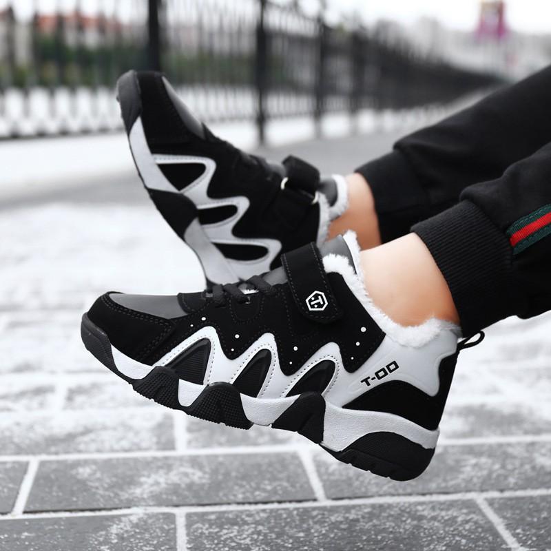 Kids Winter Warm Fleece-Lined Sneakers Boys Girls Comfortable Non-Slip School Running Shoes With