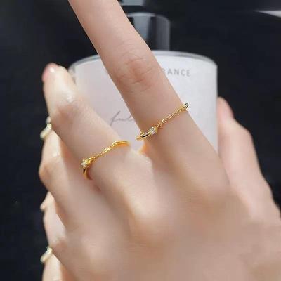 Anillo de Cadena de Plata de Ley S925 con Diamante Individual – Gama Alta, Diseño de Nicho para el Dedo Índice o Meñique de Mujer.