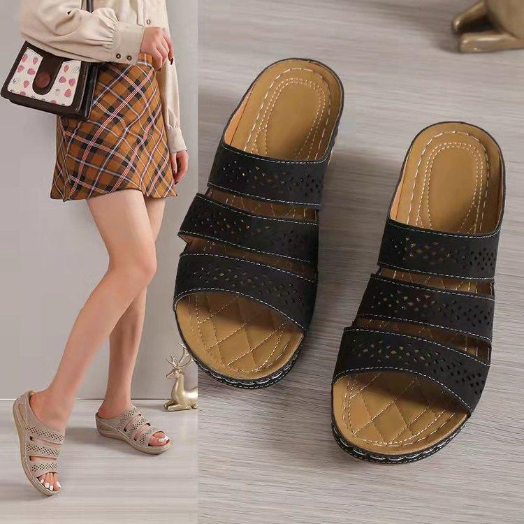 Large size casual sandals women 2025 European and American new flat bottom thick sole one word slope heel woven solid color sandals