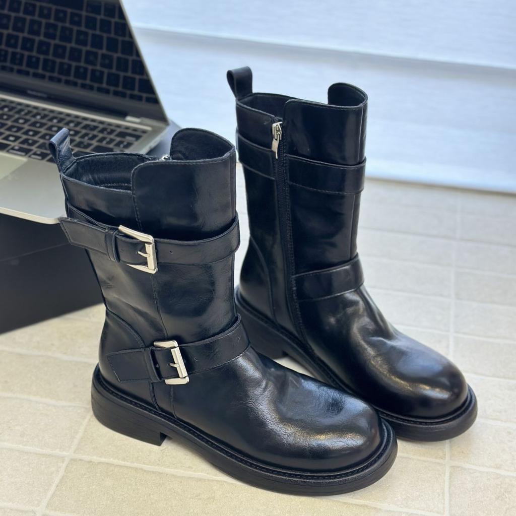 Thick-soled Belt Buckle Knight Boots Women's Autumn 2025 New Fashionable Versatile Lightweight Height Increase Casual Martin Boots Tide