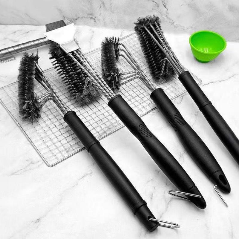 BBQ Grill Cleaning Brush Long Non-slip Grip Handle Rust Resistant Metal Cleaner for Commercial Household Barbecue Use