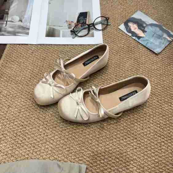 2025 autumn round head bow French shallow mouth ballet single shoes women's skirt gentle wind flat Mary Jane shoes