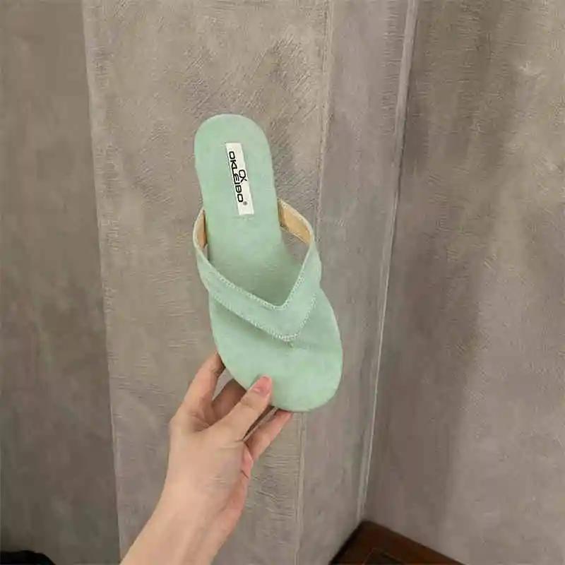 Fashion New 2025 Summer Casaul Women Clip Toe Slippers Ladies Comfort Outdoor Beach Vacation Flats Slides Flip Flop
