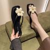 Fairy Wind Pinch Foot Flip-flops Shoes Female Summer Wear Flower Flat Sandals Shoes 2025 New Seaside Beach Shoes
