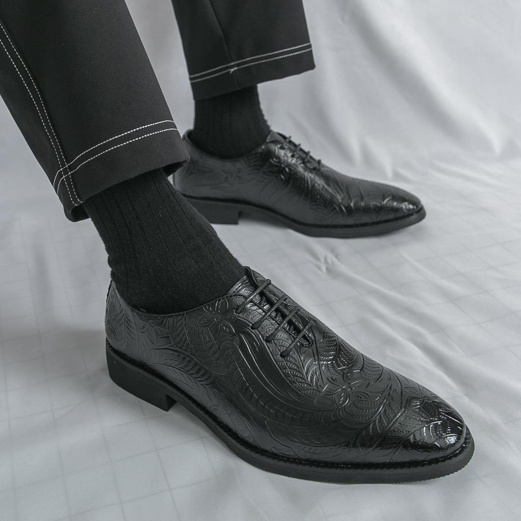 Fashion All-match Flats Fashion Oxfords Shoes Men Luxury Brand Lace-Up Male Comfortable Casual Shoe Leather Male Outdoor Walking Shoes