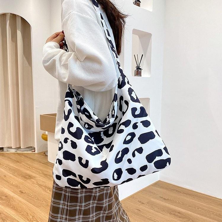 

Trendy Pink Leopard Print Canvas Tote Bag For Stylish Girls With Large Capacity White