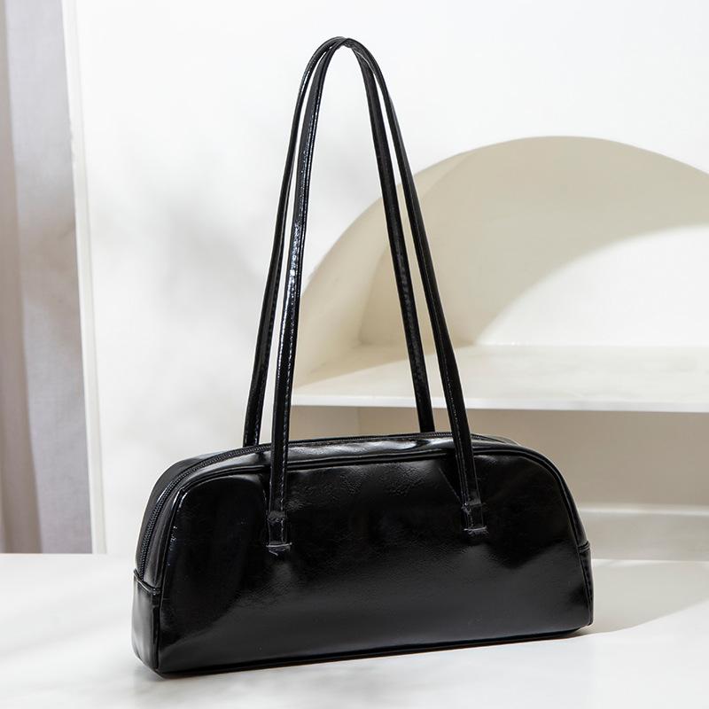 Women's Bag Summer New Fashion Solid Color Baguette Bag Casual Shoulder Portable Underarm Bag One Piece