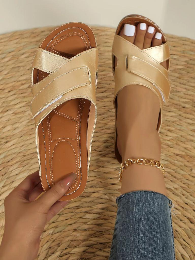 Large size hollow Roman wind slope heel slippers European and American summer new one-character fish mouth slippers