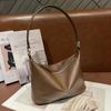 Retro Underarm Classic, Versatile Single-shoulder Crossbody Bag for Spring and Summer