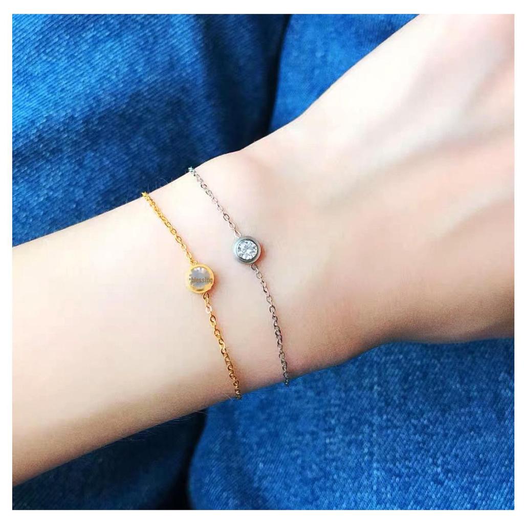 Japanese & Korean-Style Minimalist Women's Bracelet with Single Diamond Design