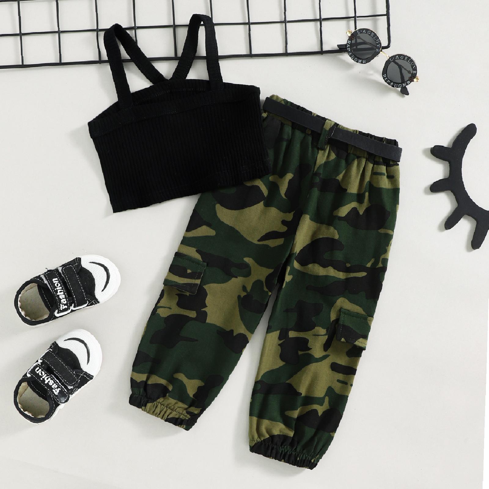 

Комплект одежды для девочек, весенне-летний детский повседневный топ с бретельками через шею, камуфляжные брюки, костюм из двух частей 120cm зелёный