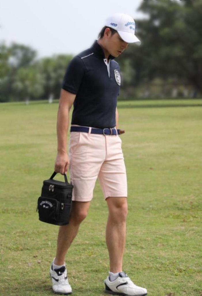 New Edition GOLF® Golf Round Pouch, Insulated Soft Cooler Box NEG-680 (Red)