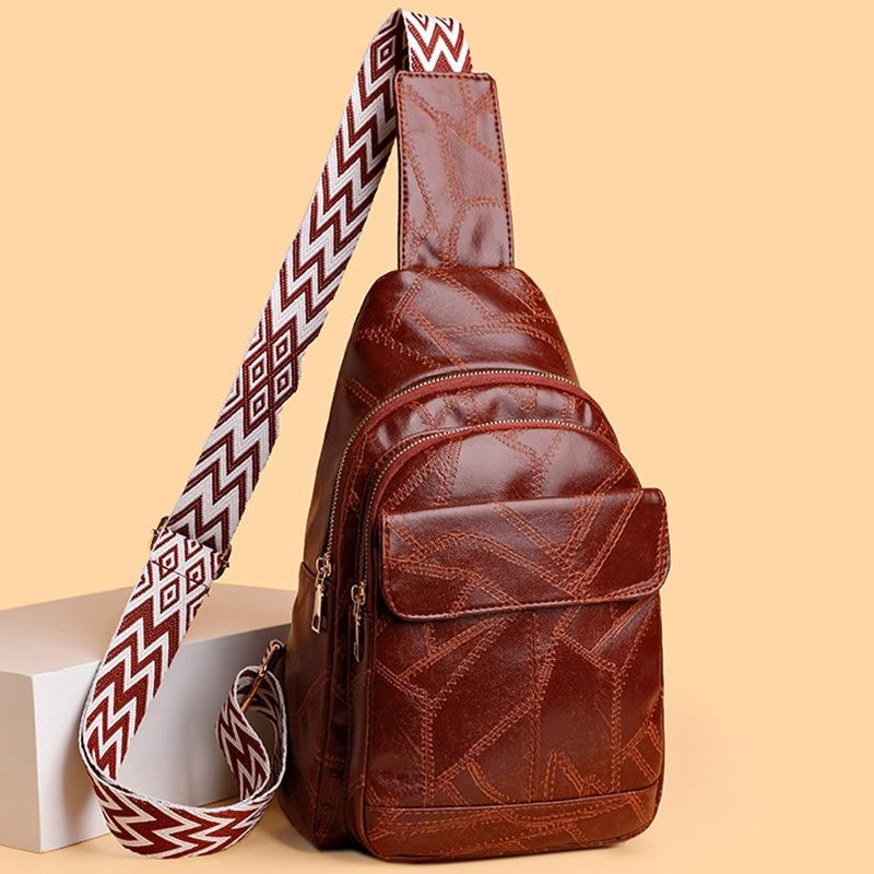 New Women's Breast Bag Retro Messenger Bag Large Capacity Women's Backpack Outdoor Leisure Shoulder Chest Bag