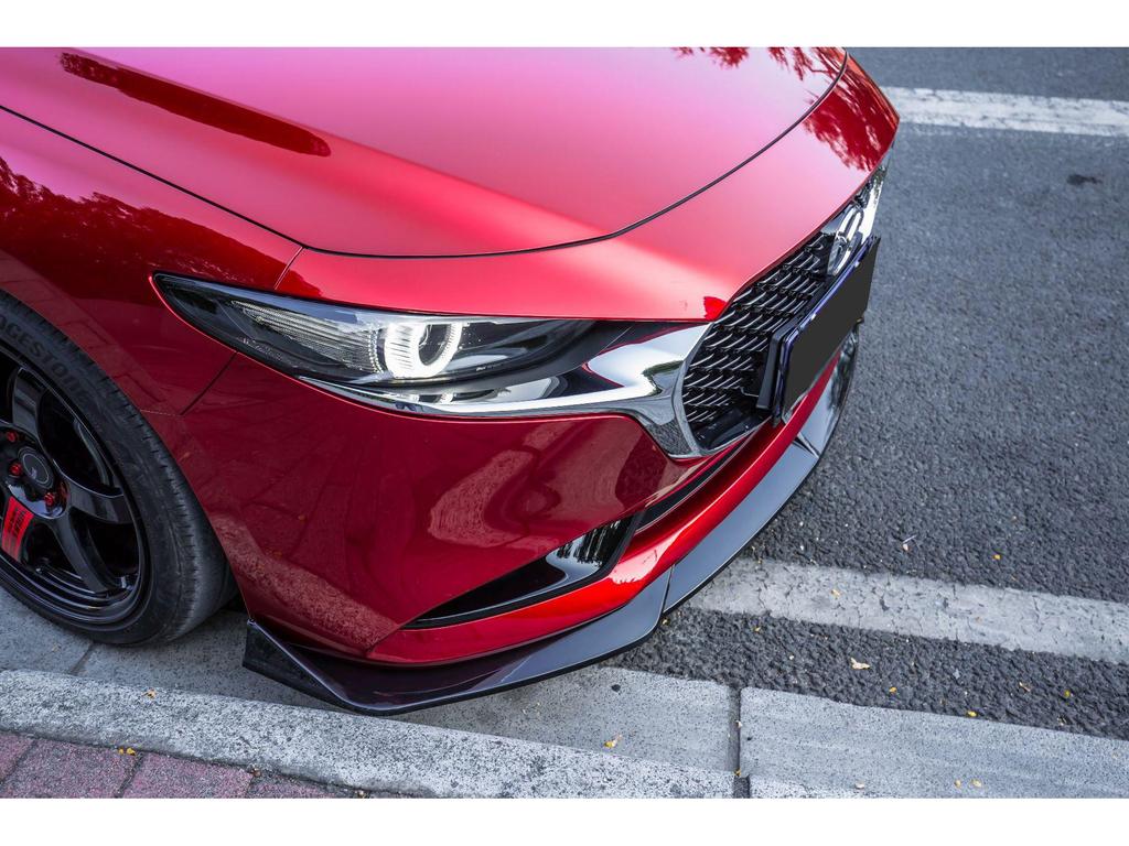 Mazda 3 Axela Body Kit: Front Lip, Bumper Spoiler, Louvers, Side Skirt