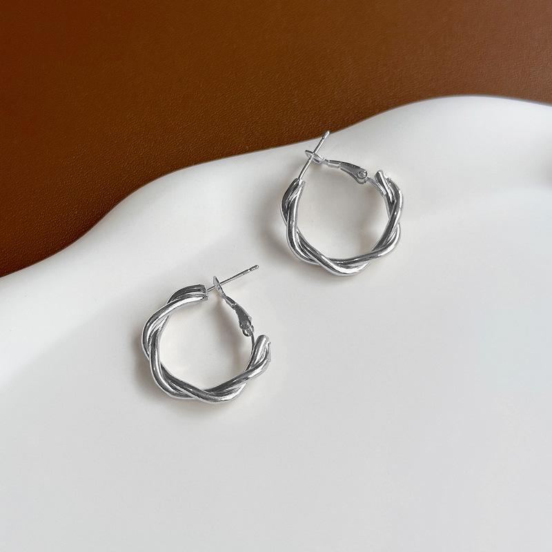 

Korean Minimalist Geometric Metal Stud Earrings