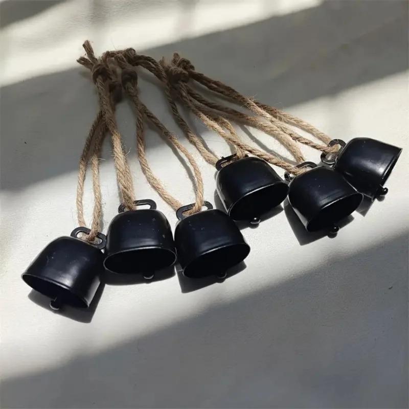 4Pcs Vintage Bell Pendant Rustic Metal Hanging Decorative Bell with Jute Rope Vintage Wind Chimes Wall Hanging Home Decor