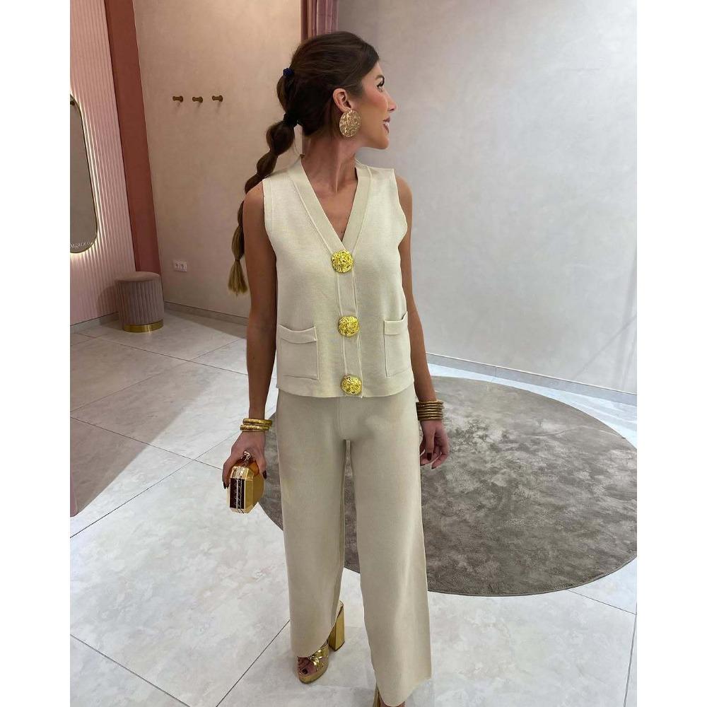 Gold Button V-neck Knitted Vest Casual Loose Trousers Knitted Two-piece Women's Suit