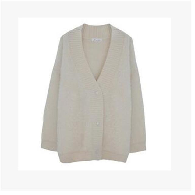 Suéter Cardigan de Meio Comprimento em Mohair Macio e Veludo de Visão Feminino Outono e Inverno Novo Solto Gola V Muito Feérico Top de Malha Casaco
