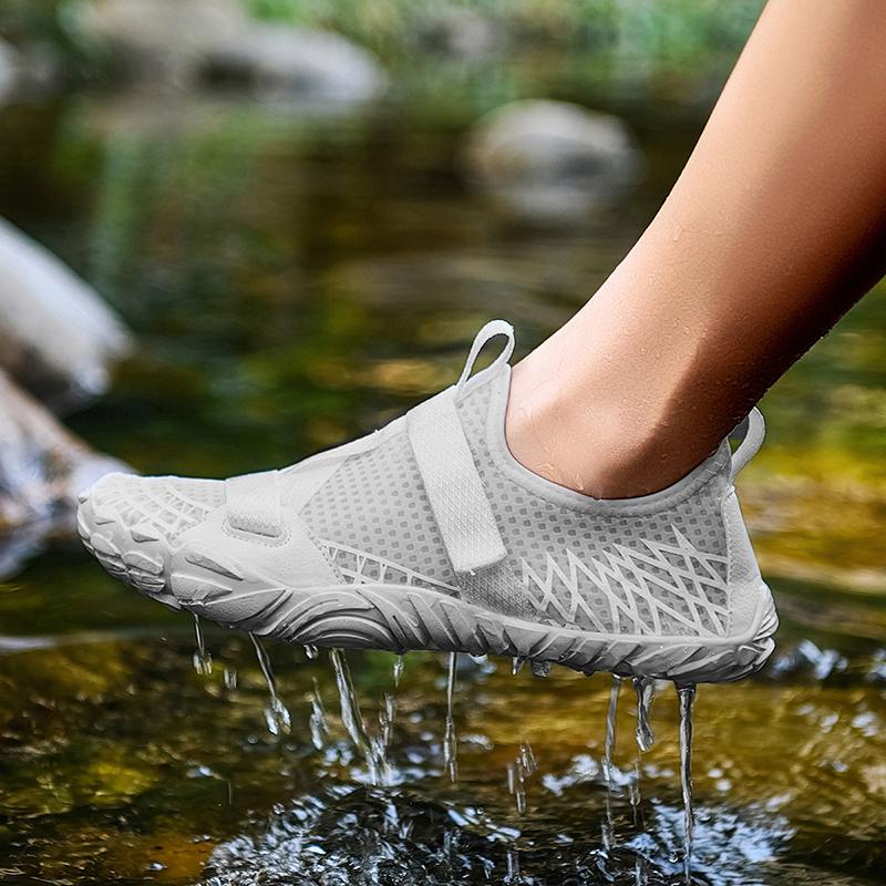 Muži Aqua Boty Ženy Boty do vody Pláž Naboso Rychlosuché Plavání Sandály Drenáž Proti proudu Brodění Tenisky Pro Fitness Jóga Potápění Surfování Kempování Běh