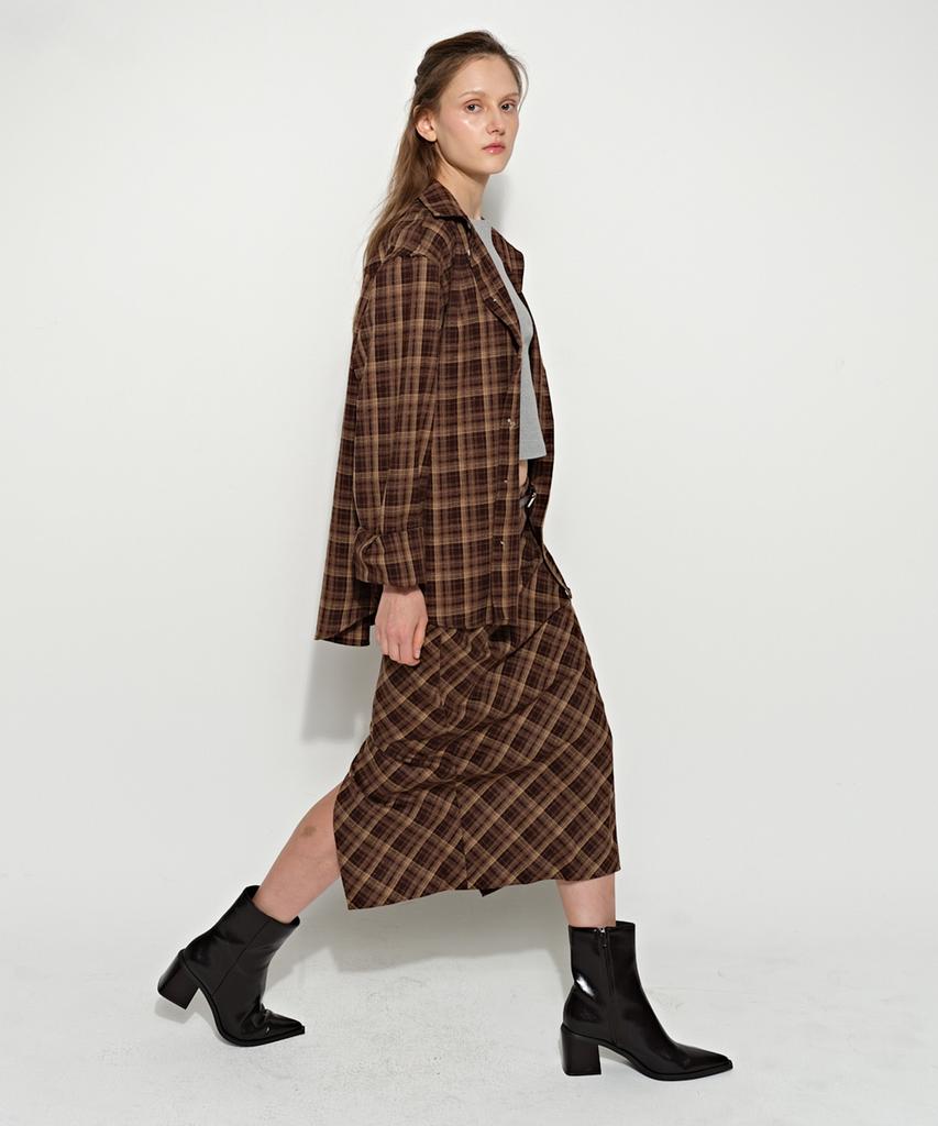 Beulaiteun Slit Check Long Skirt Brown